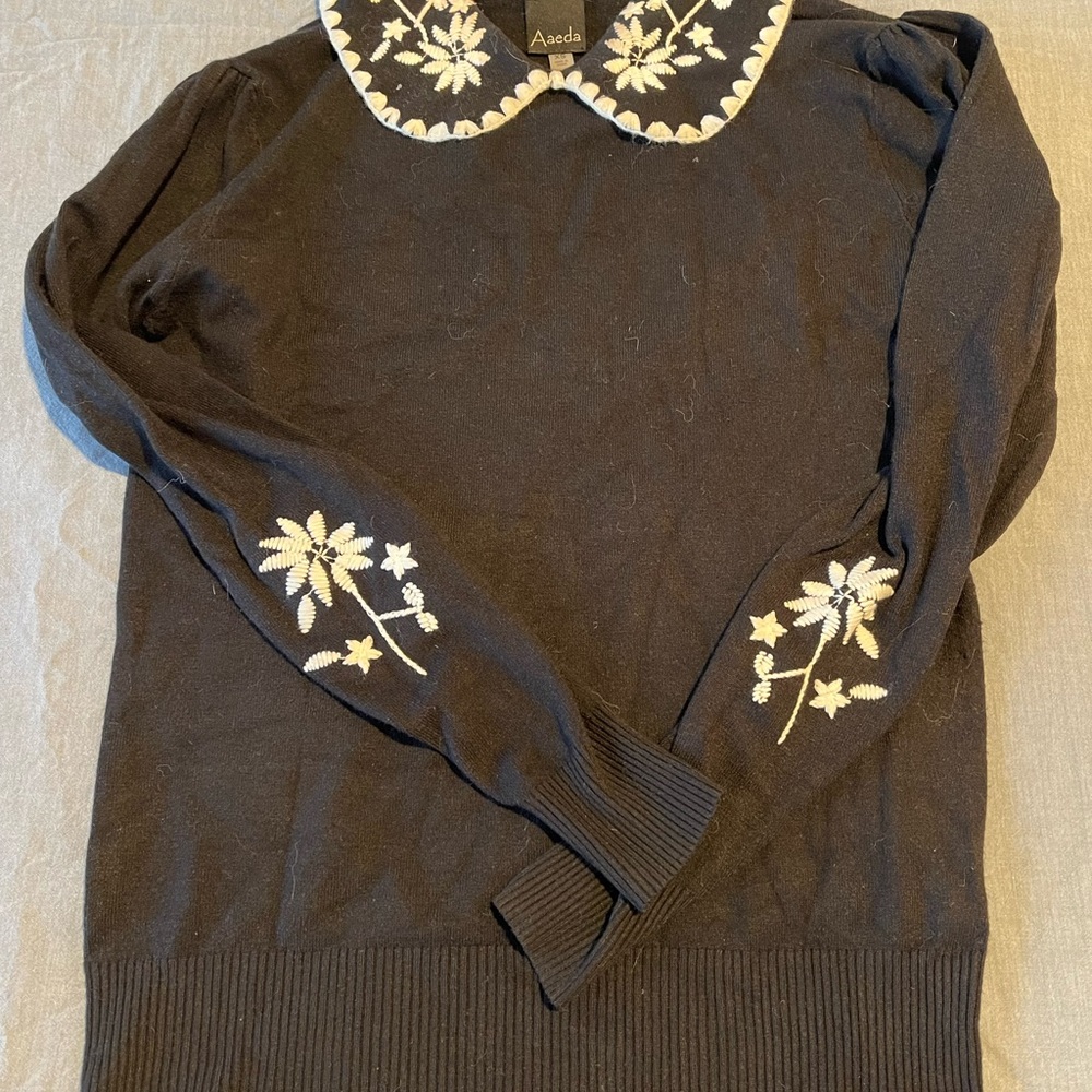Aaeda Black Embroidered Peter Pan Collar Sweater XS